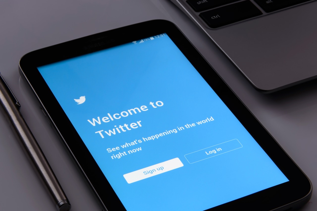 Twitter Copyright in a tweet