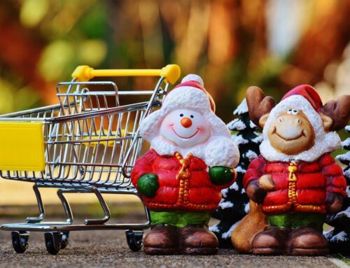 6 easy tips to avoid Christmas shopping scams this year